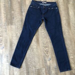 Levis dark denim jeans size 9